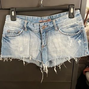 American Eagle Outfitters denim short shorts in size 2